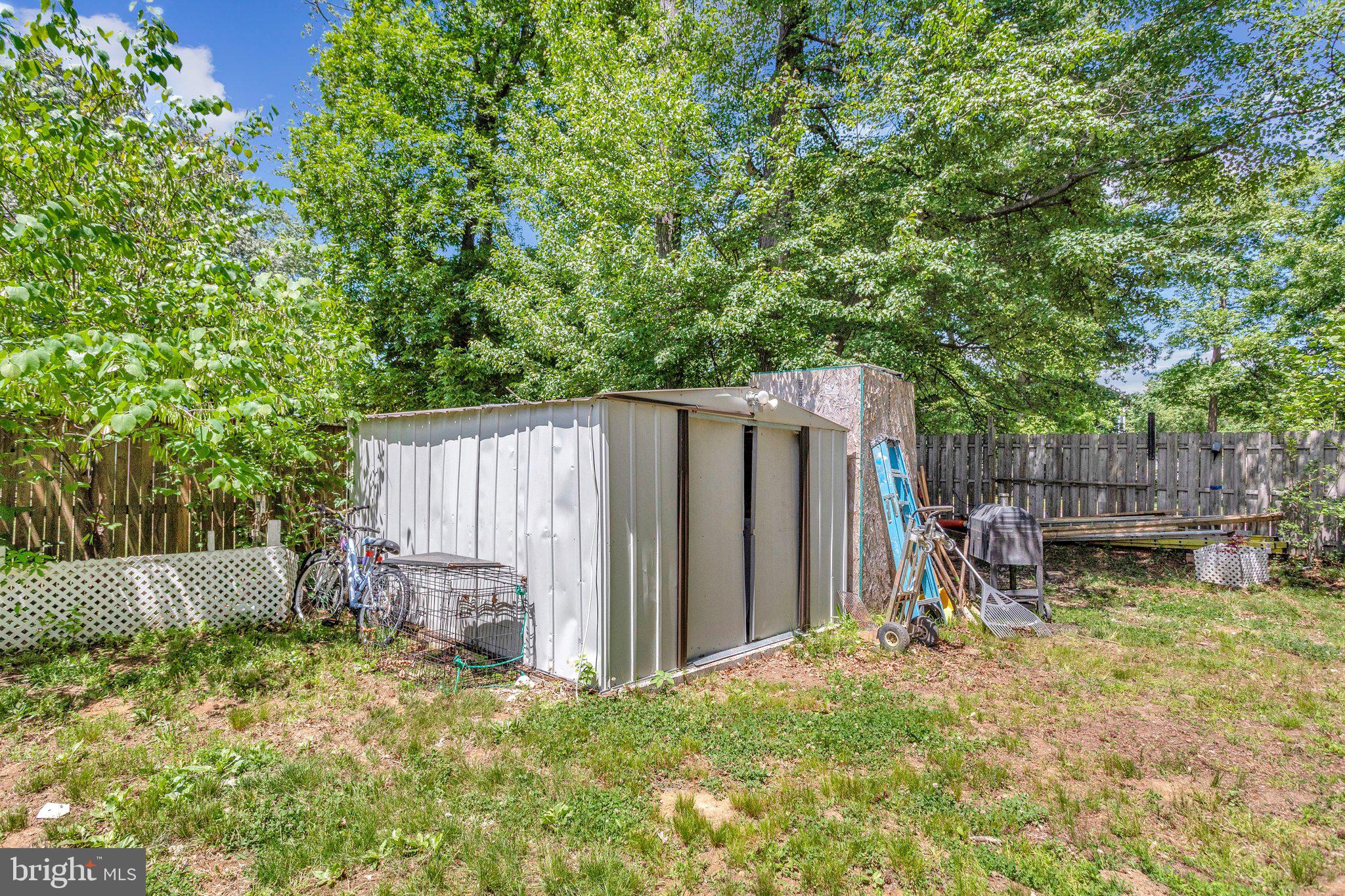 POPLARS - Residential