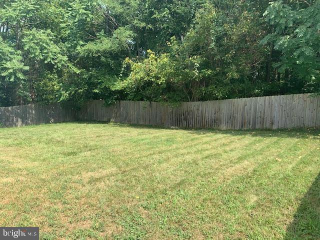 HAMILTONS CROSSING - Residential