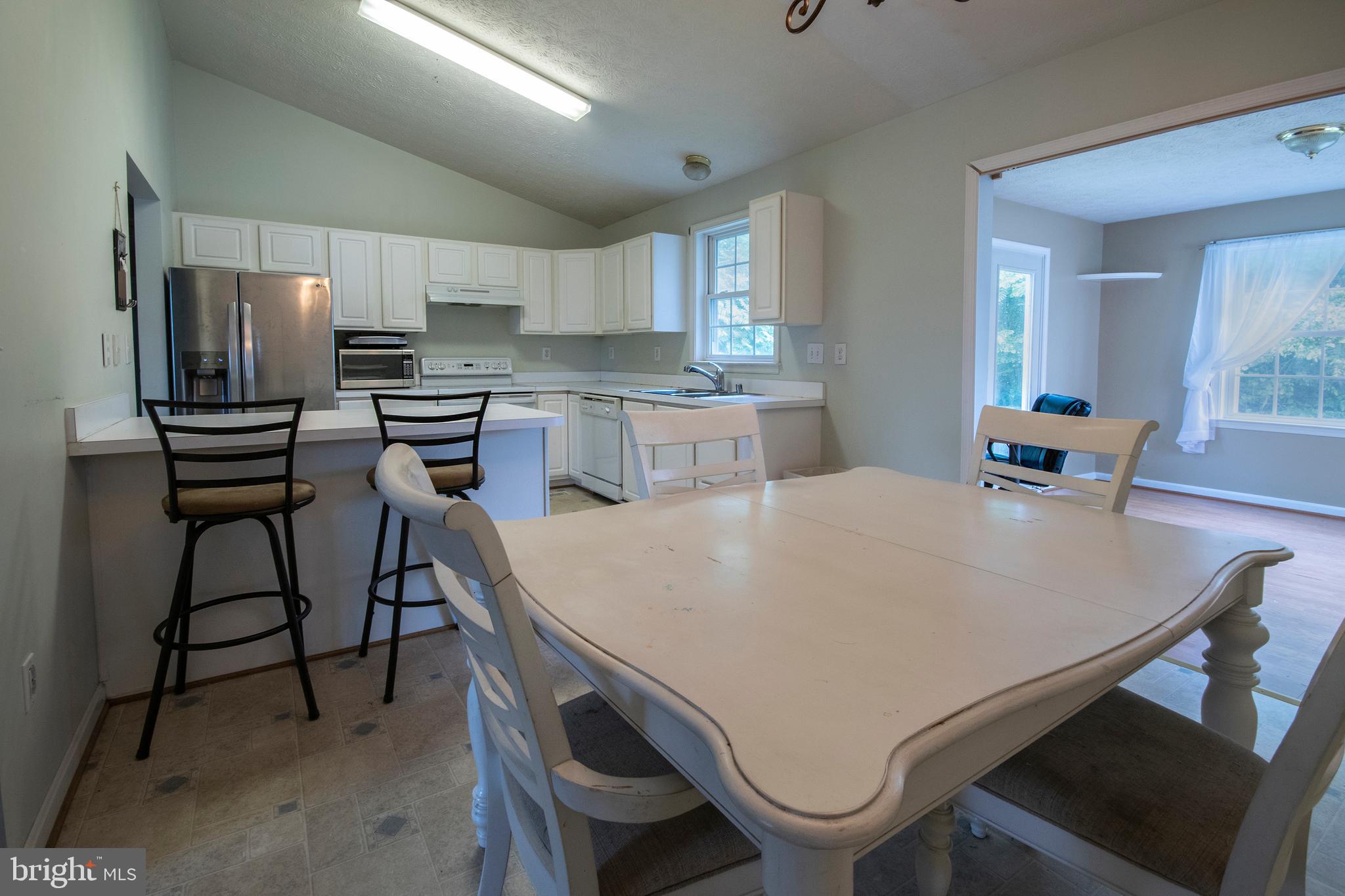 HAMILTONS CROSSING - Residential