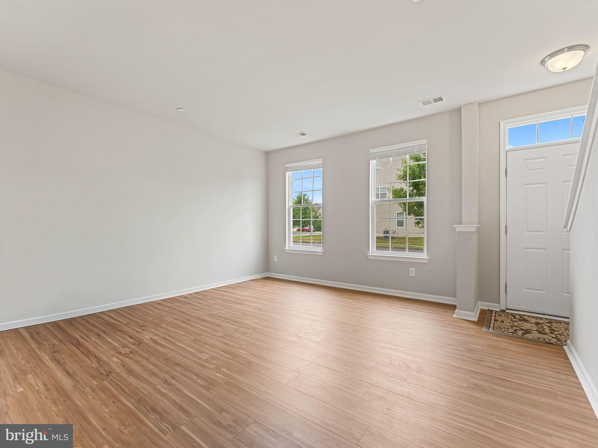 1126 MUNYON DRIVE