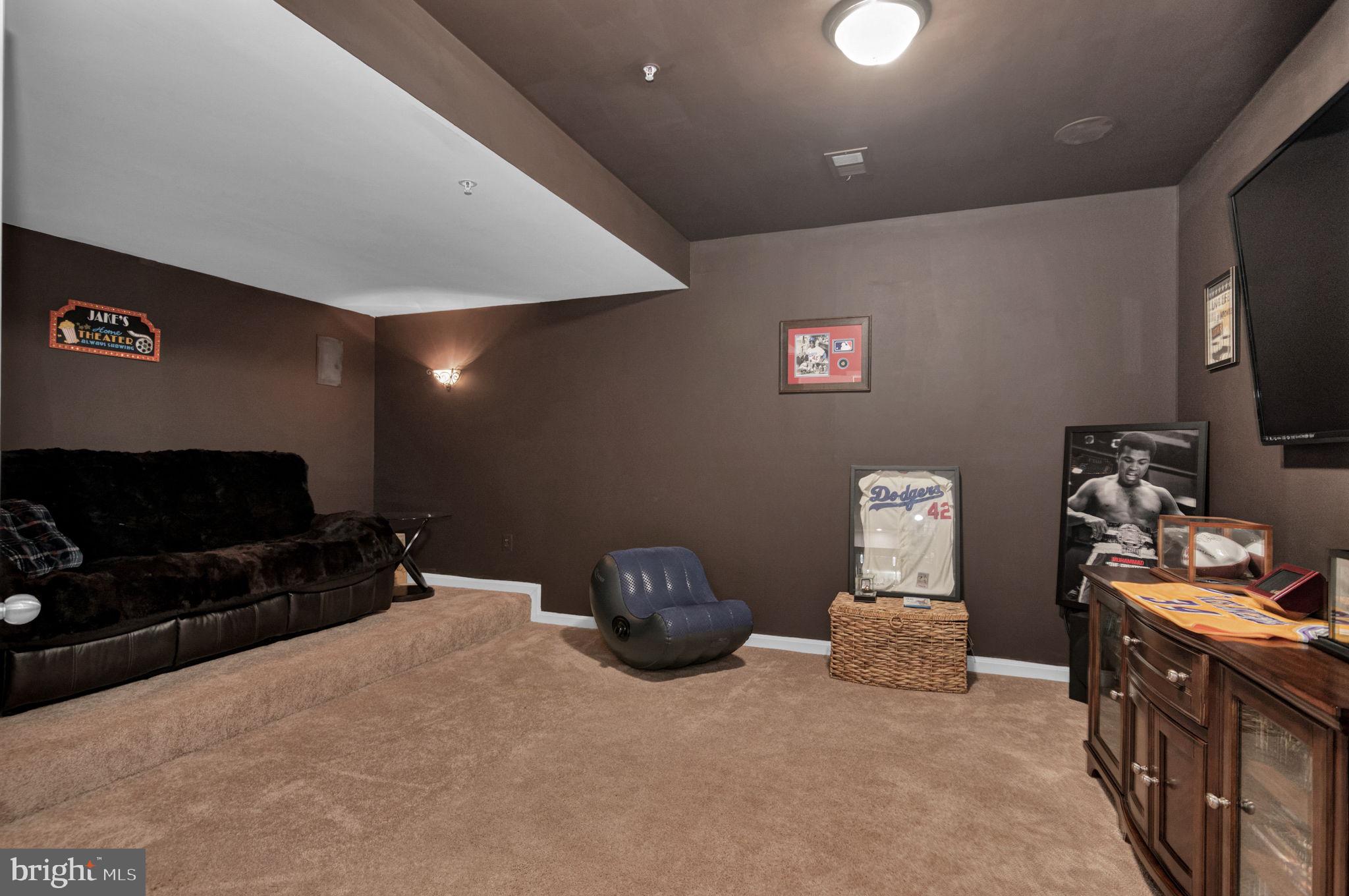 NORTHERN ESTATES - Residential