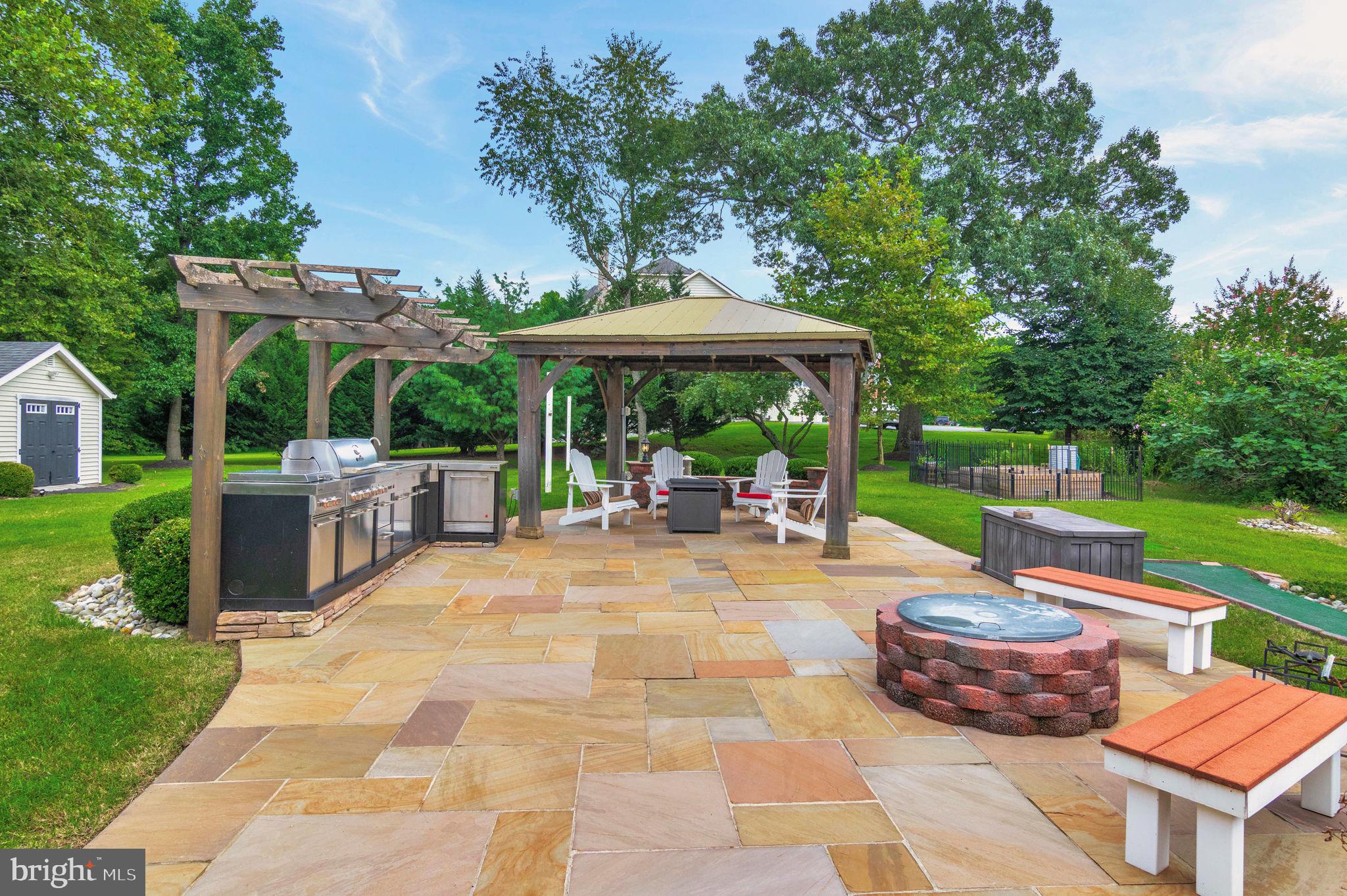 NORTHERN ESTATES - Residential