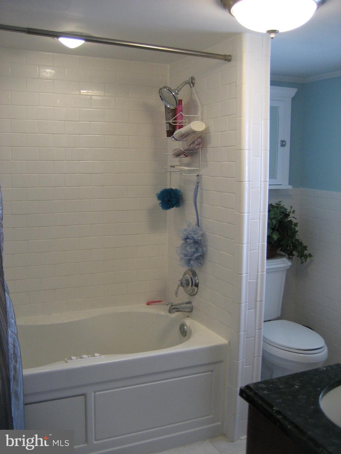 FAIRMOUNT - Residential