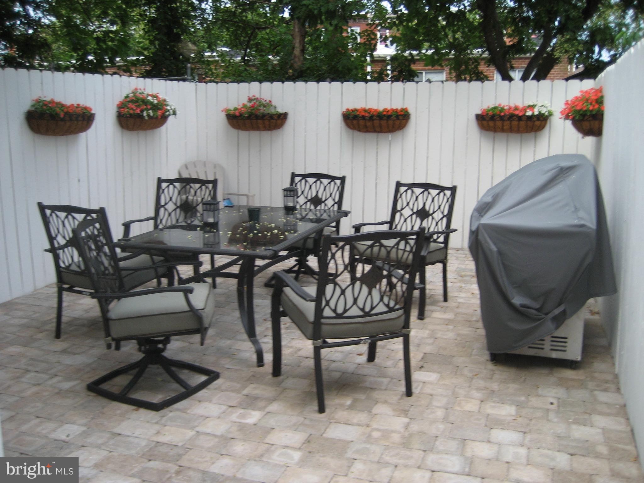 FAIRMOUNT - Residential