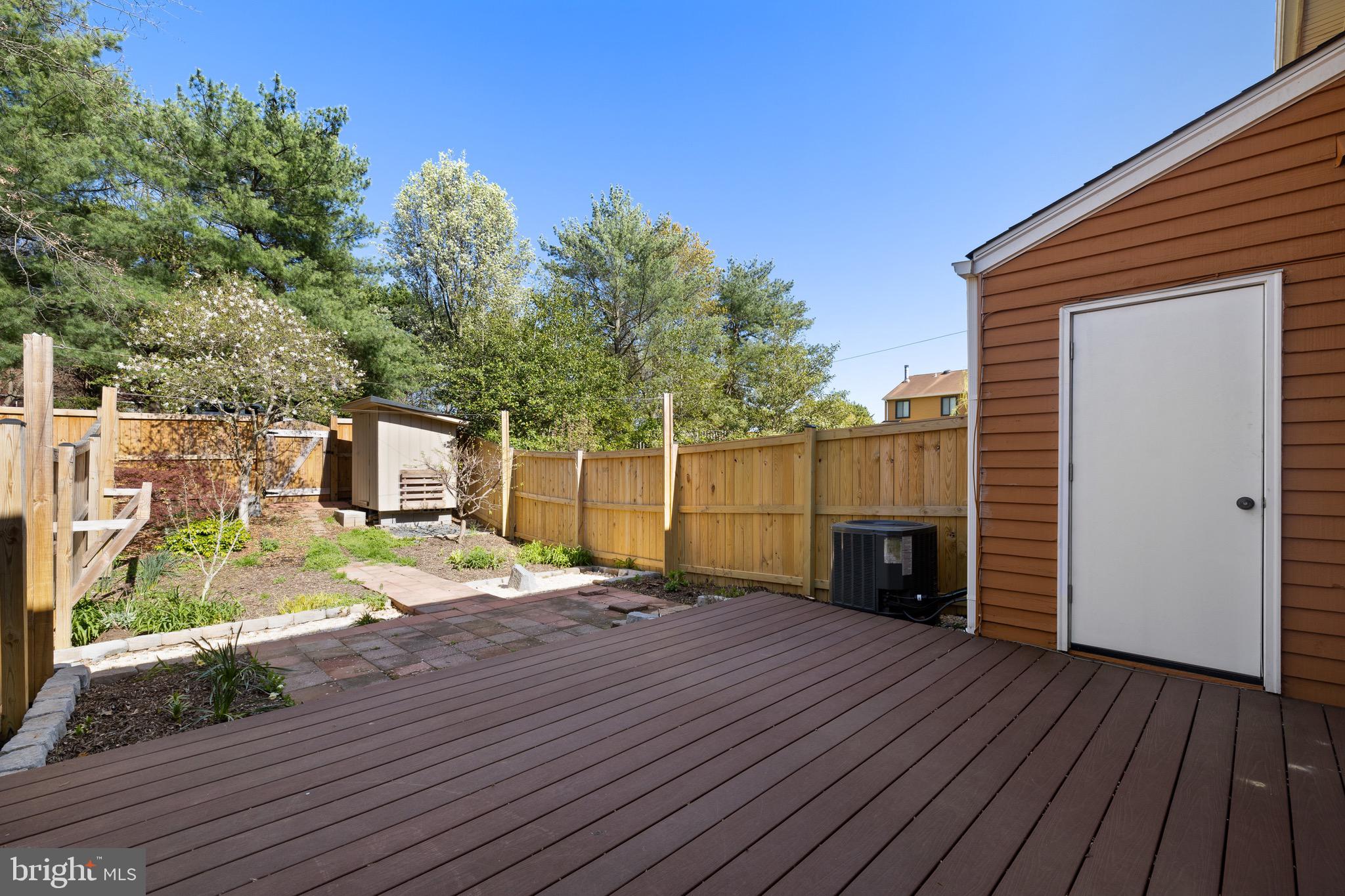 WALNUT RIDGE - Residential Lease