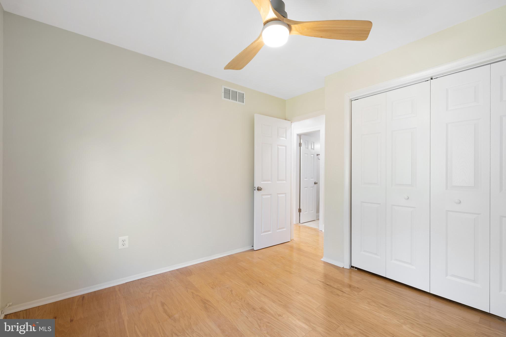 WALNUT RIDGE - Residential Lease