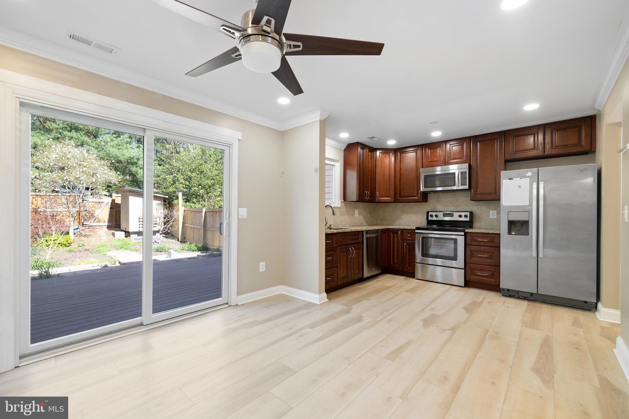 WALNUT RIDGE - Residential Lease