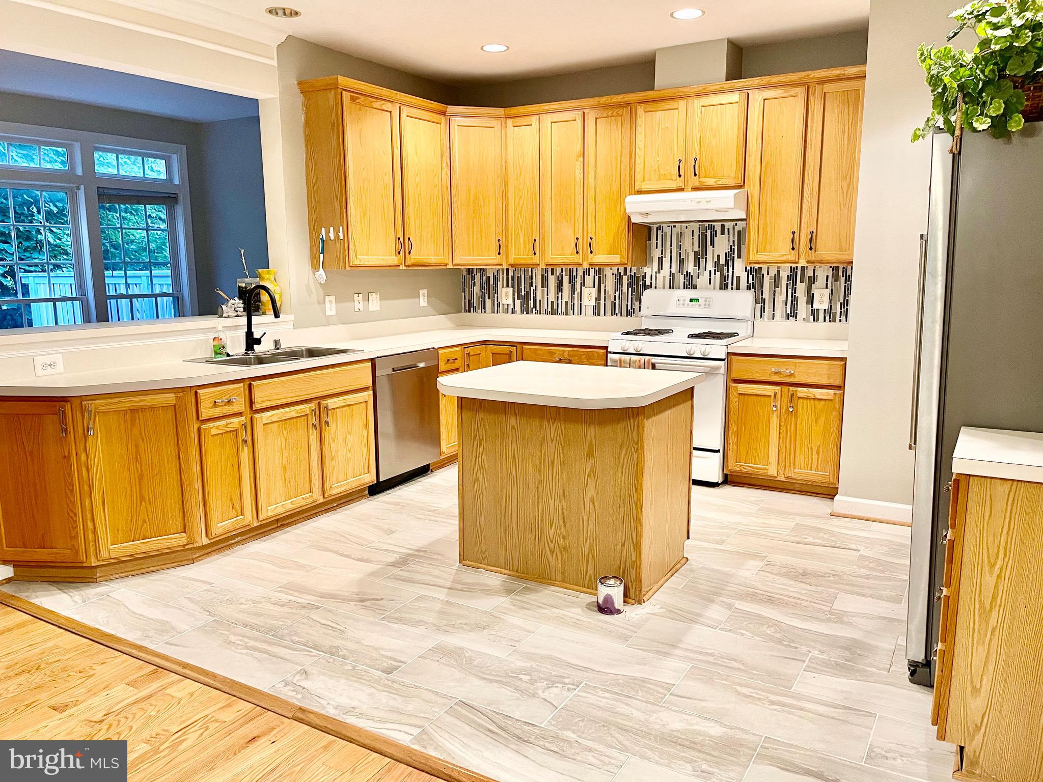 12402 FALCONBRIDGE DRIVE