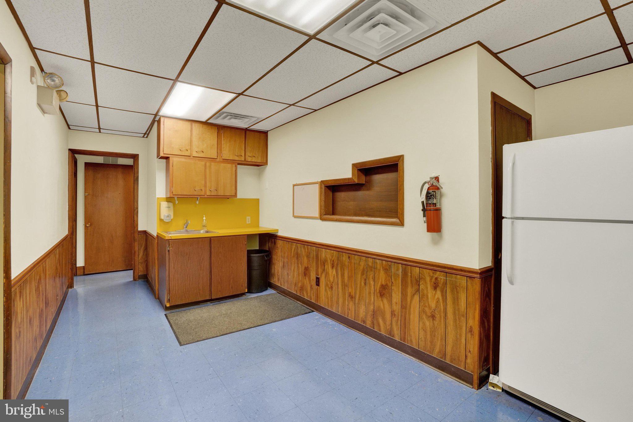 3488 BOARD ROAD