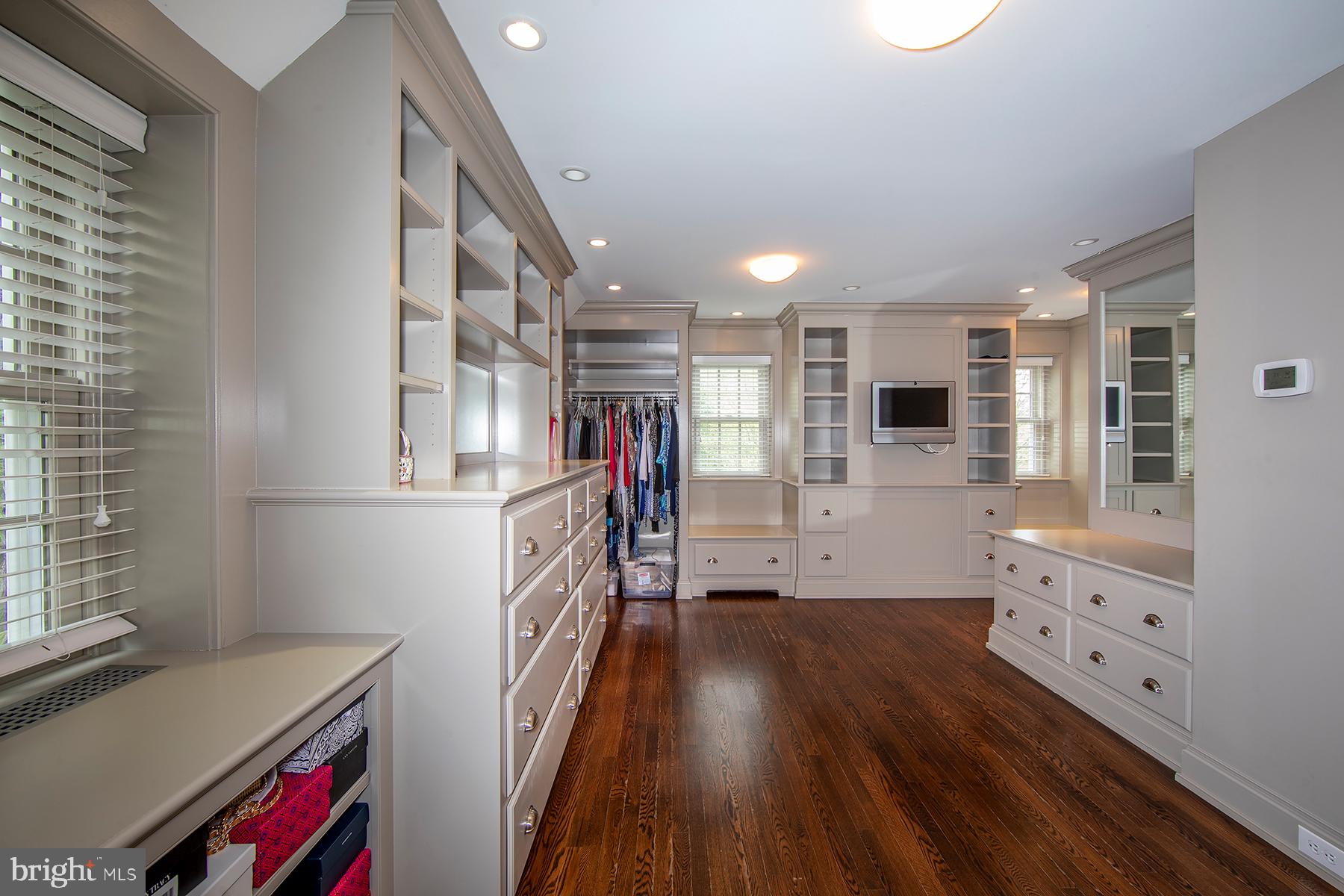 BRYN MAWR - Residential