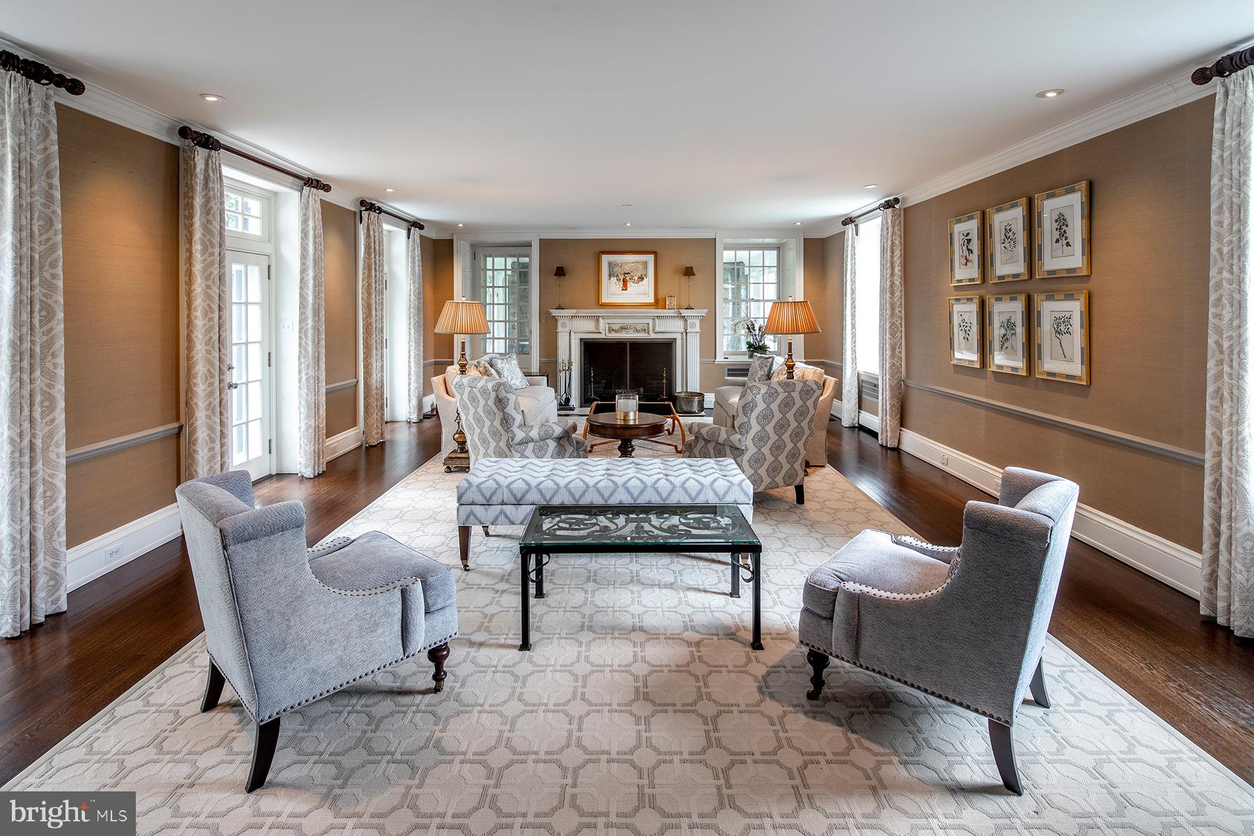BRYN MAWR - Residential