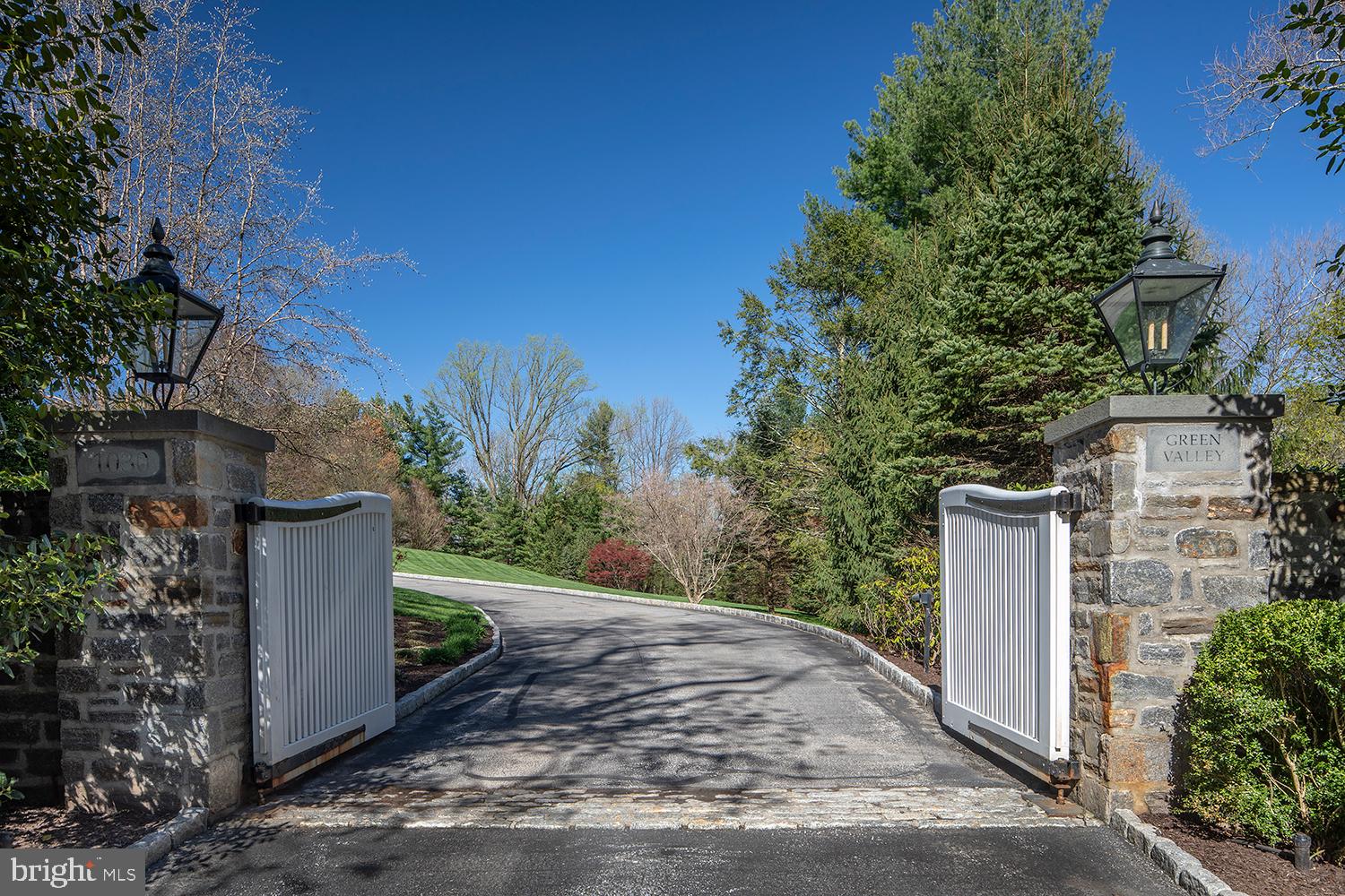 BRYN MAWR - Residential