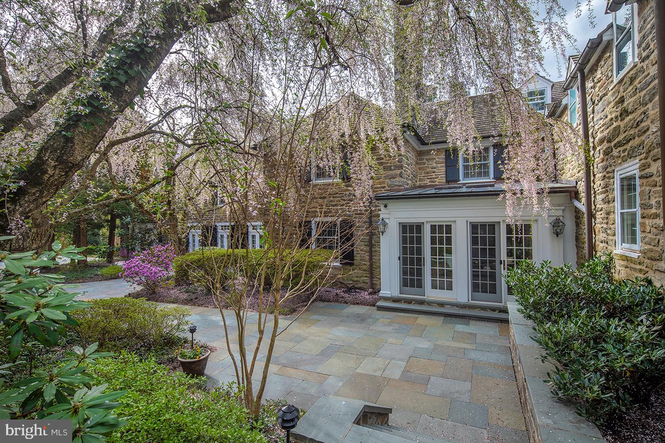 BRYN MAWR - Residential