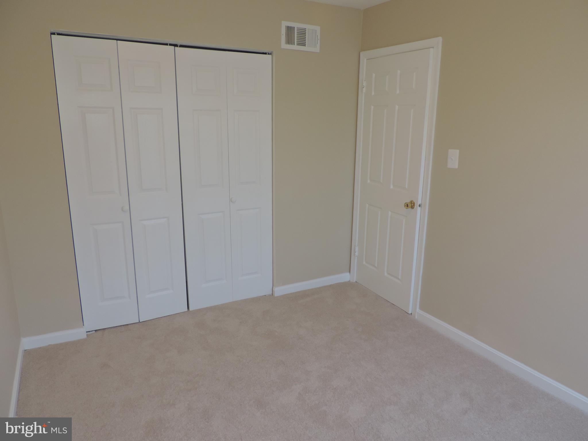 RIVERSIDE - Residential