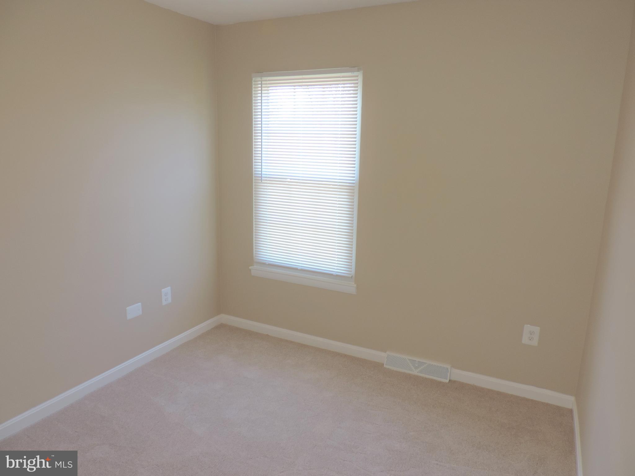 RIVERSIDE - Residential