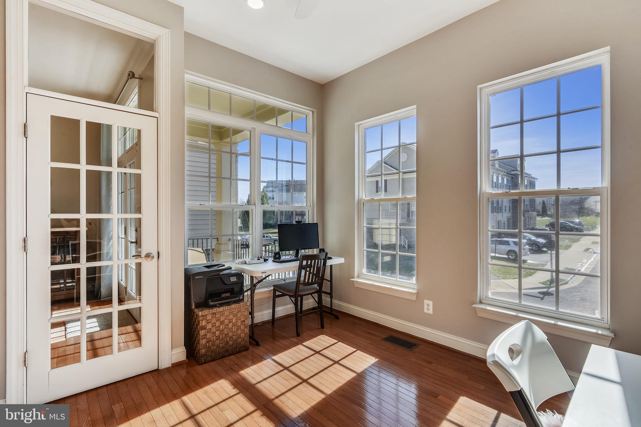 BROADLANDS SOUTH - Residential