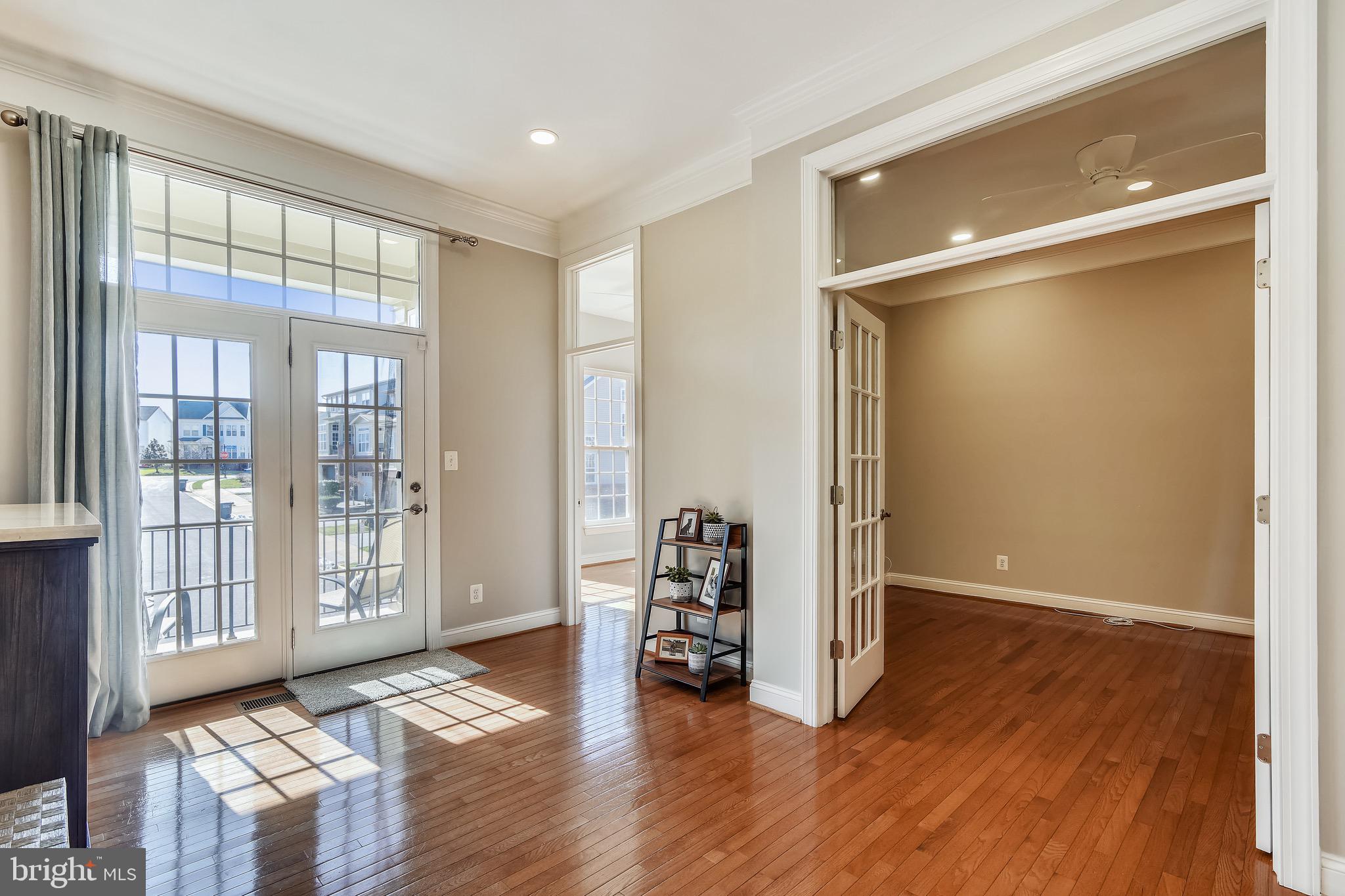 BROADLANDS SOUTH - Residential