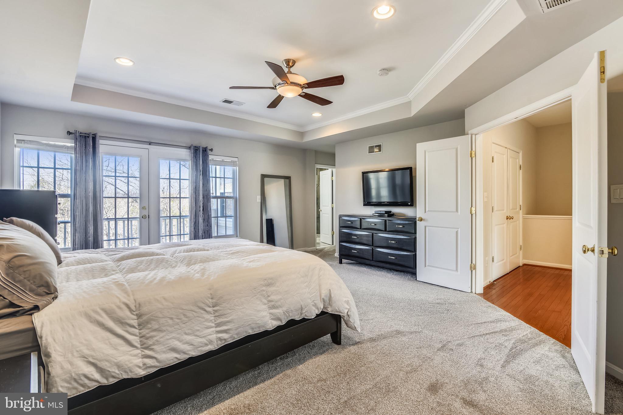 BROADLANDS SOUTH - Residential