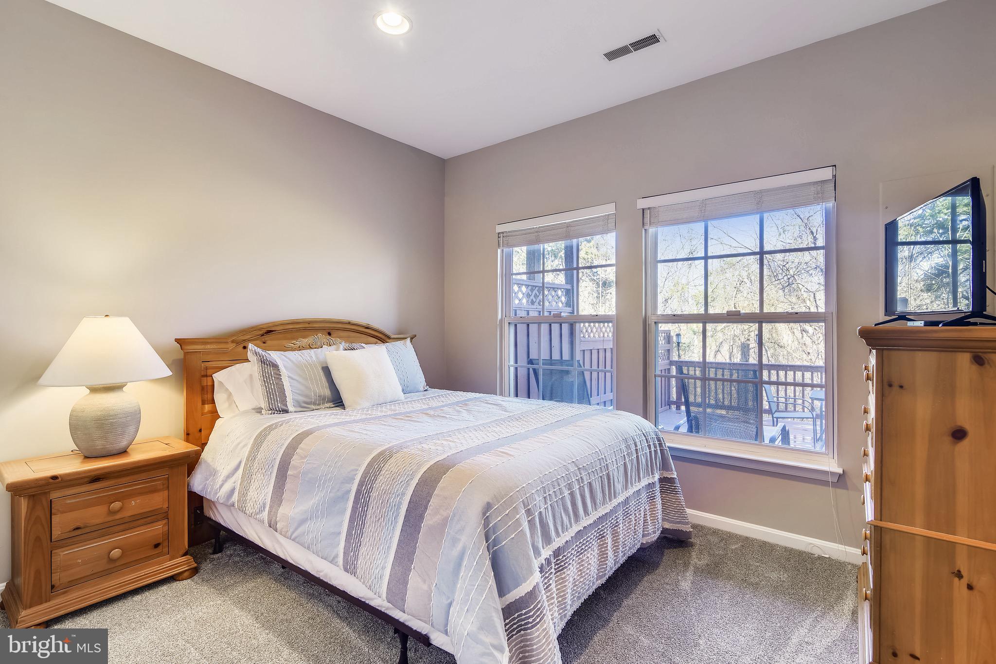 BROADLANDS SOUTH - Residential