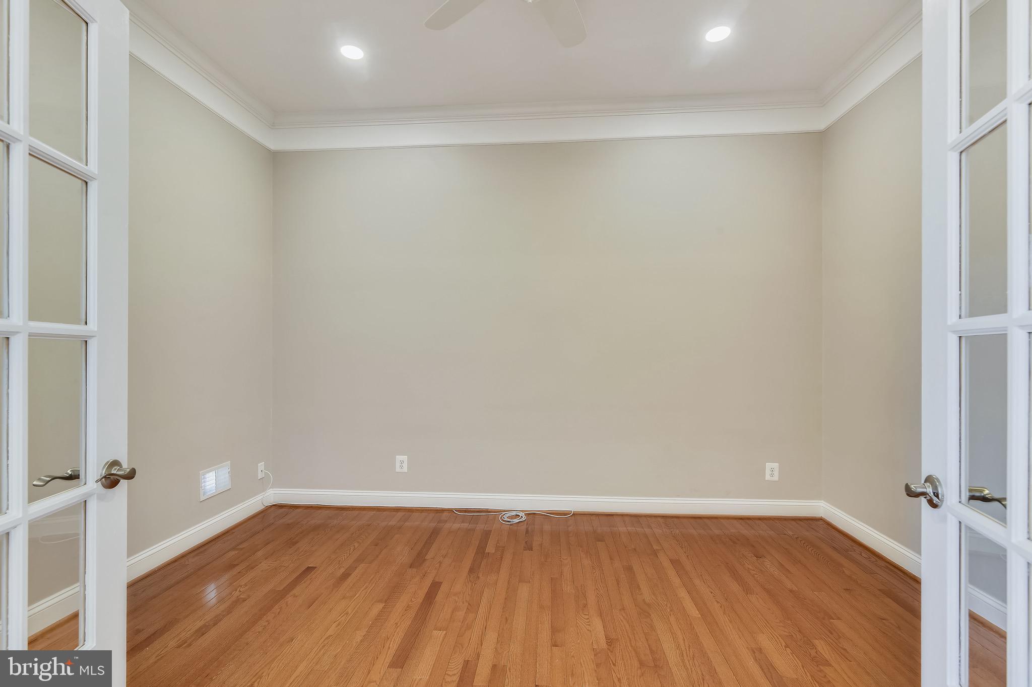 BROADLANDS SOUTH - Residential