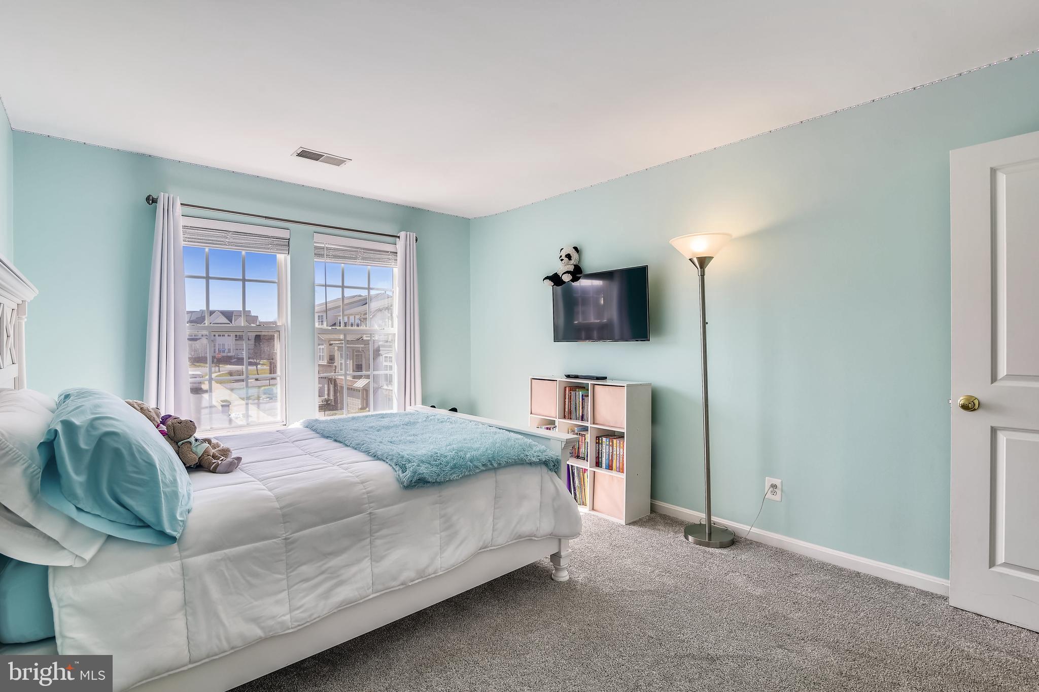 BROADLANDS SOUTH - Residential