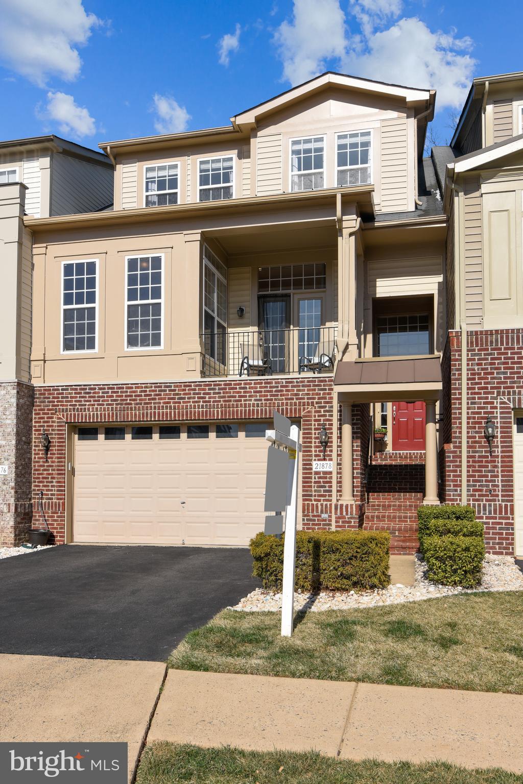 BROADLANDS SOUTH - Residential