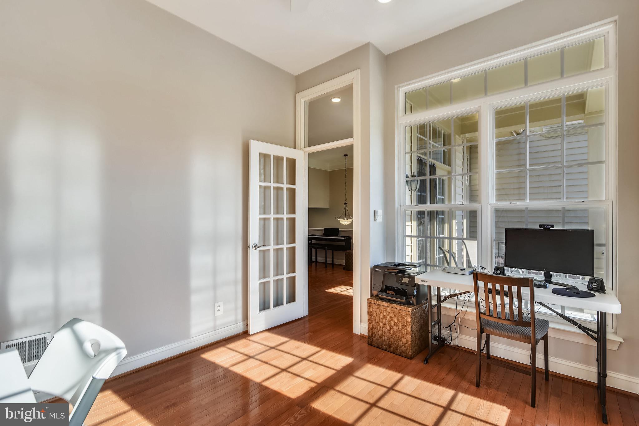 BROADLANDS SOUTH - Residential