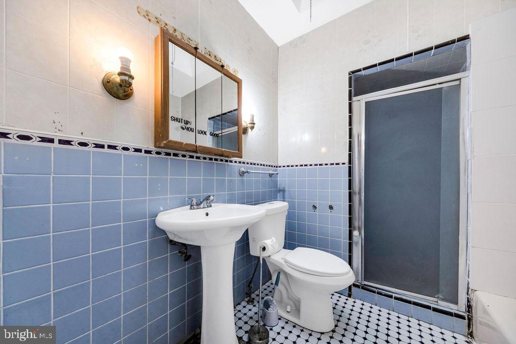 STONEHURST - Residential