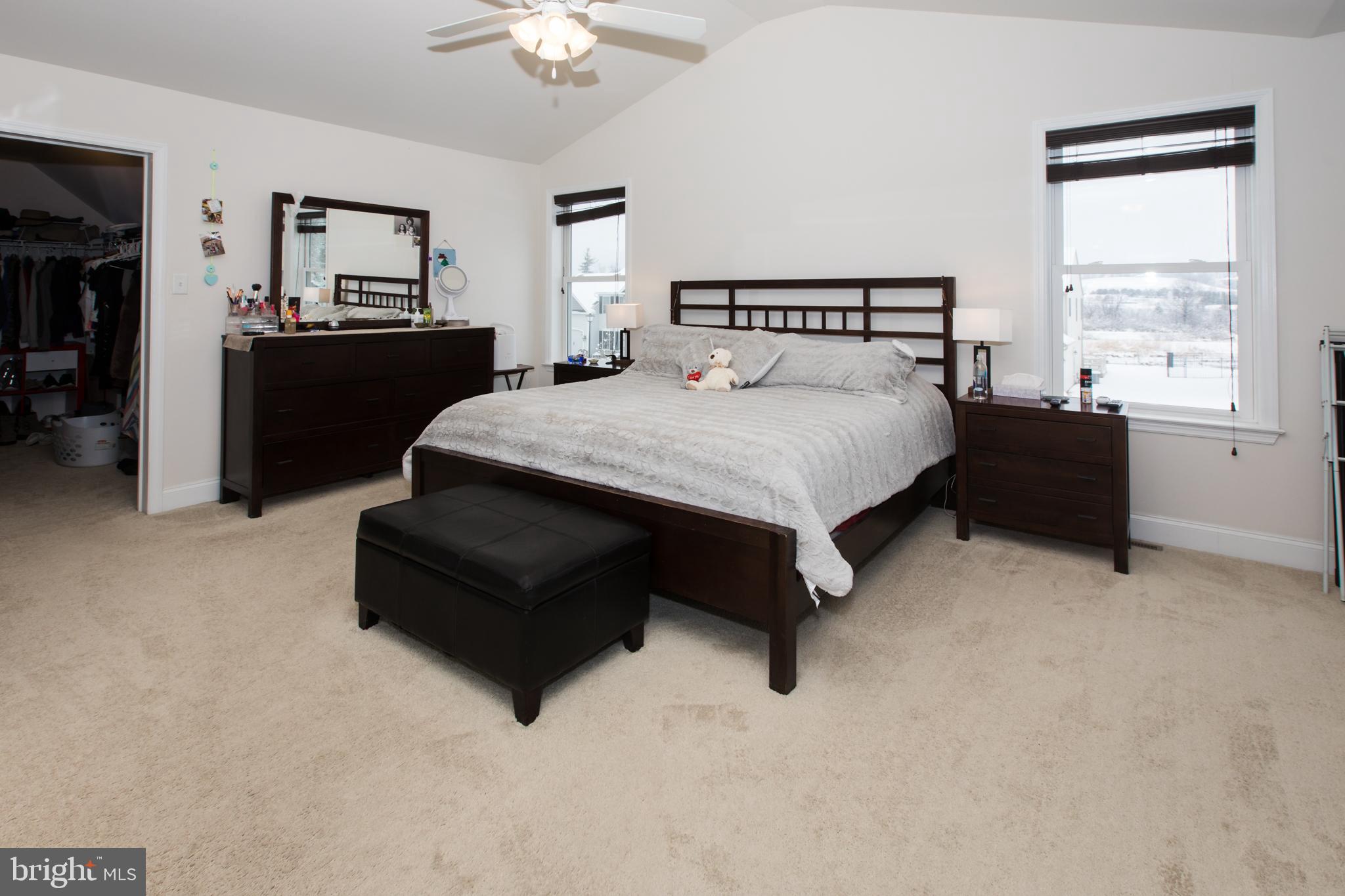 GREEN VALLEY WEST - Residential