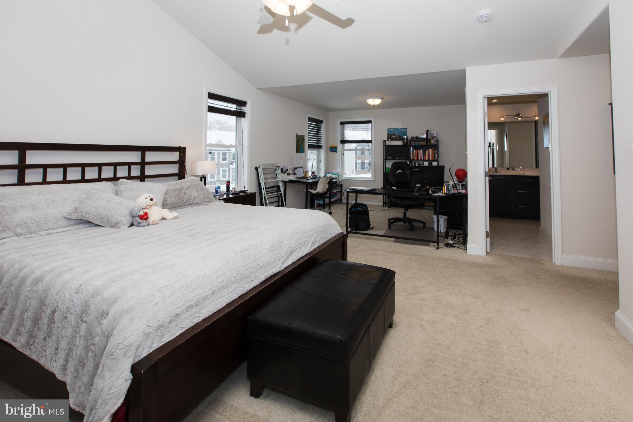 GREEN VALLEY WEST - Residential