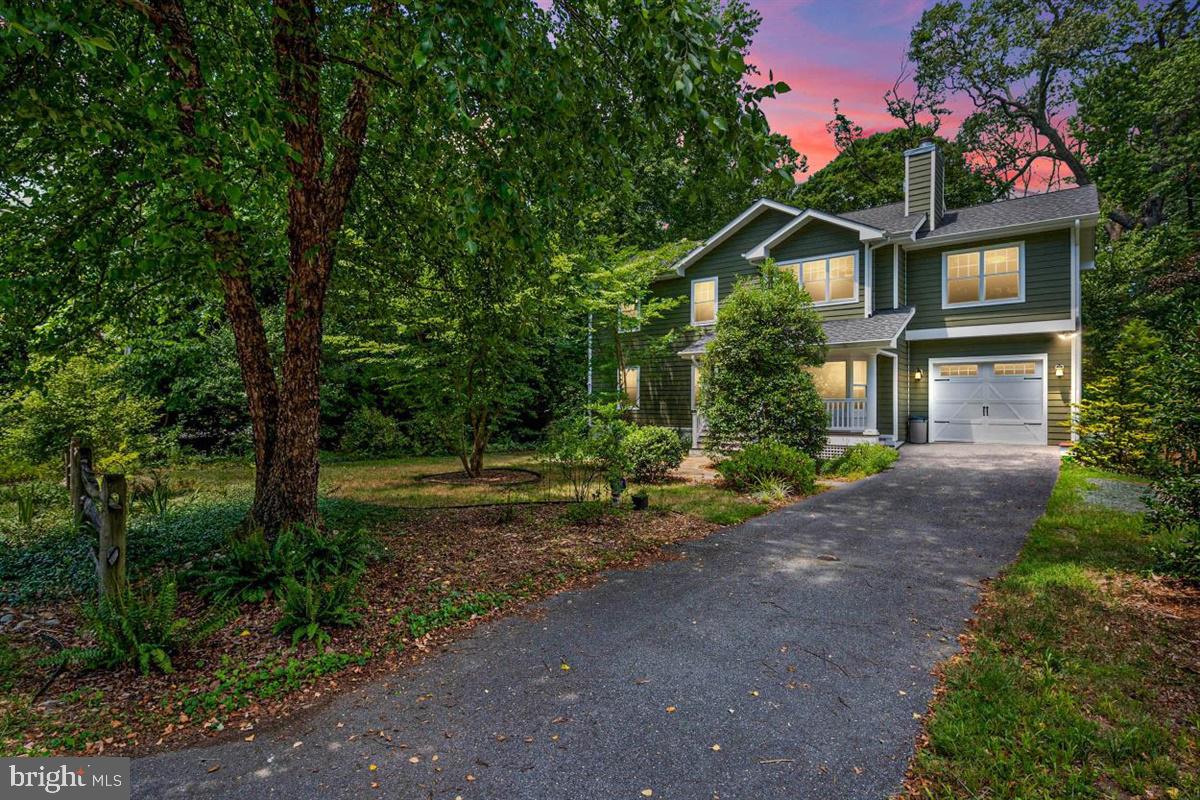 HILLSMERE SHORES - Residential