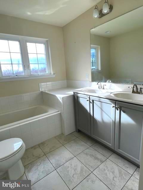 THE GALLERY - Residential Lease