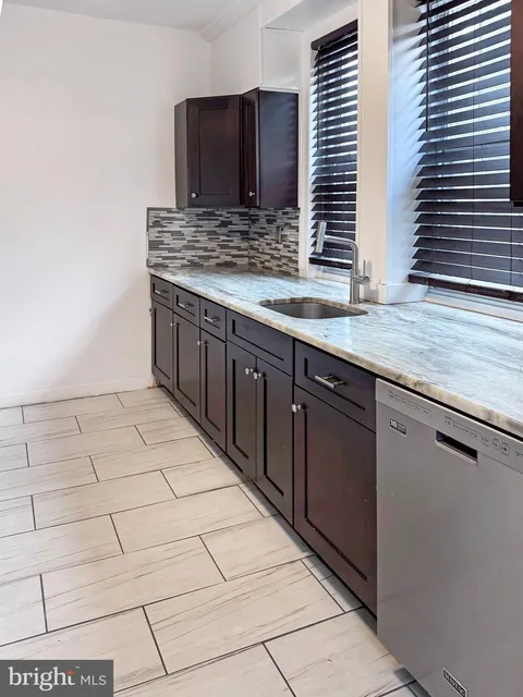 MLS: NJCD2107512