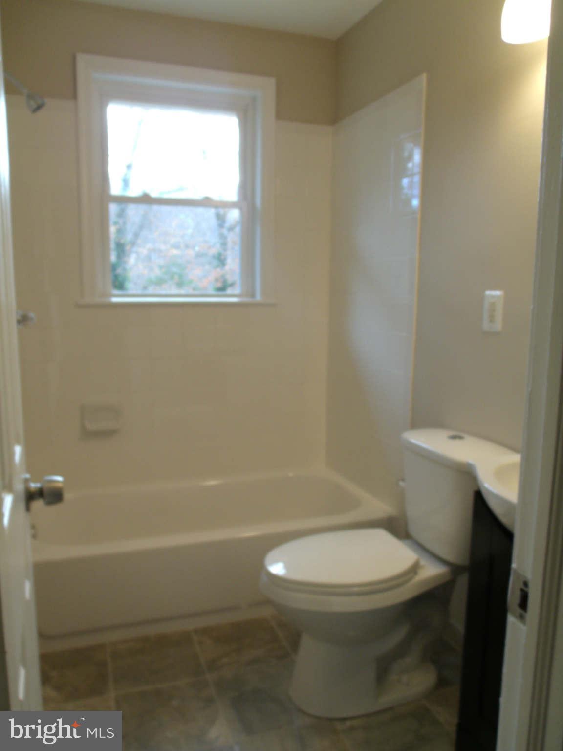 WEAVERS KNOLL - Residential