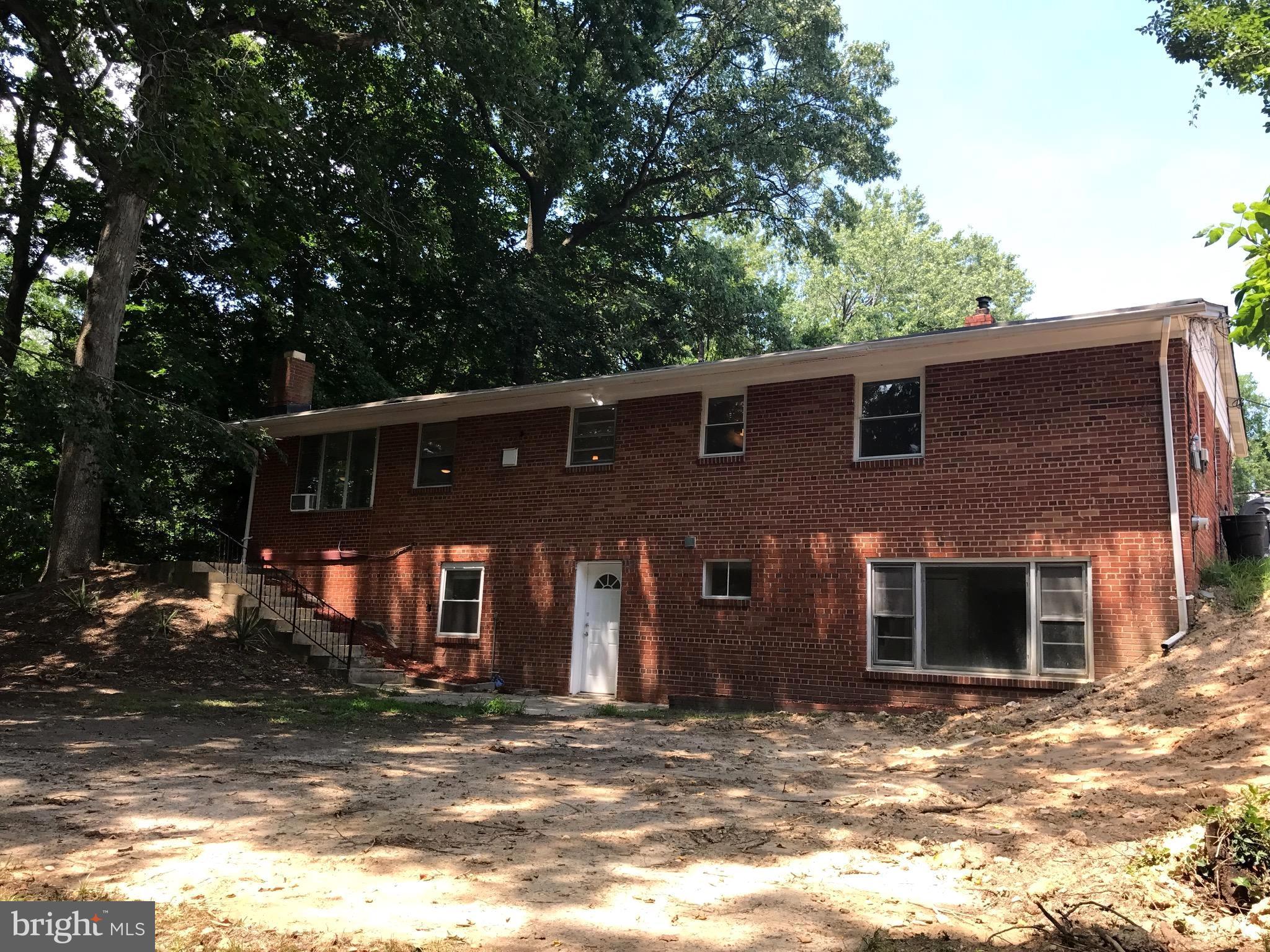 WEAVERS KNOLL - Residential