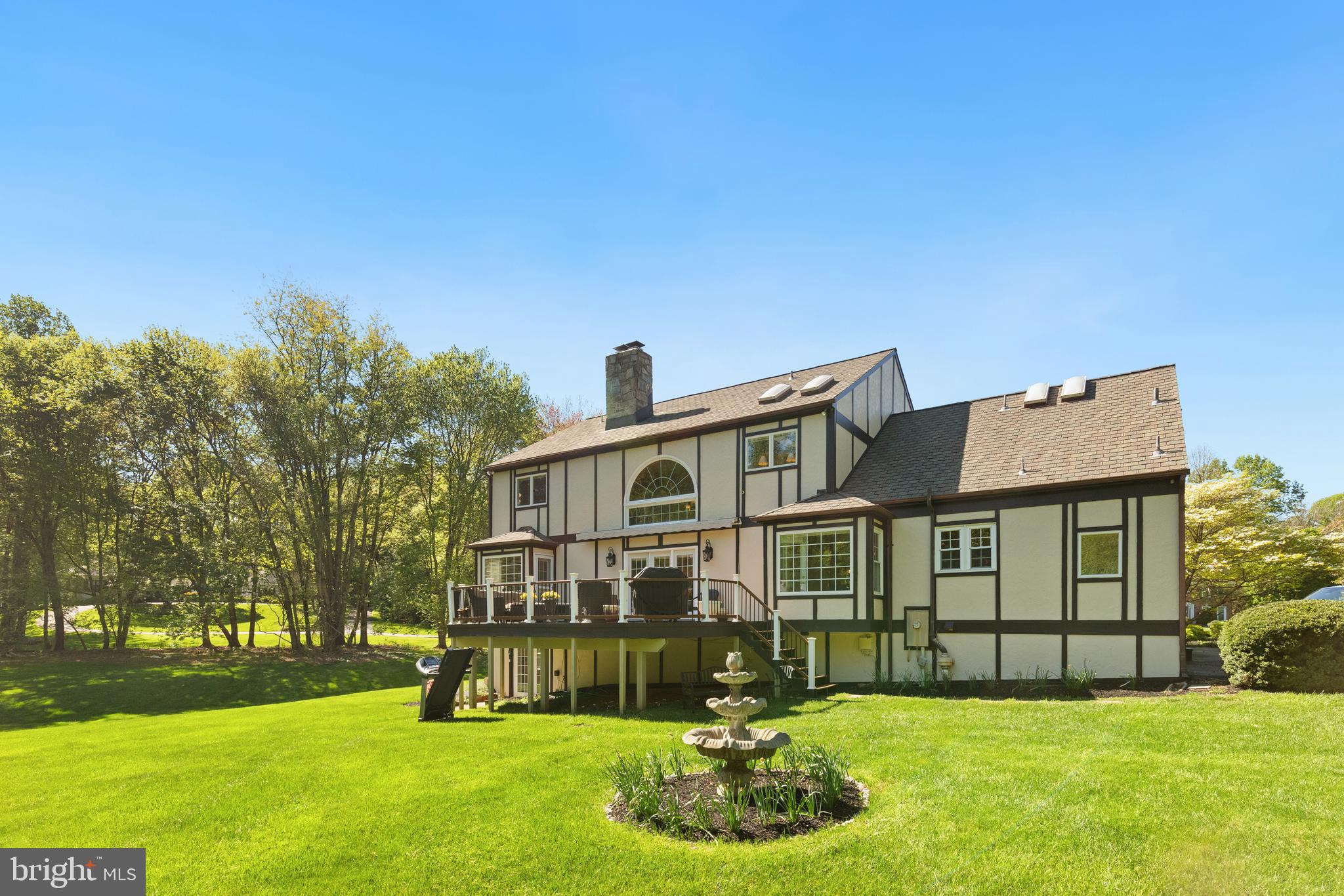 LAKE WINDERMERE - Residential