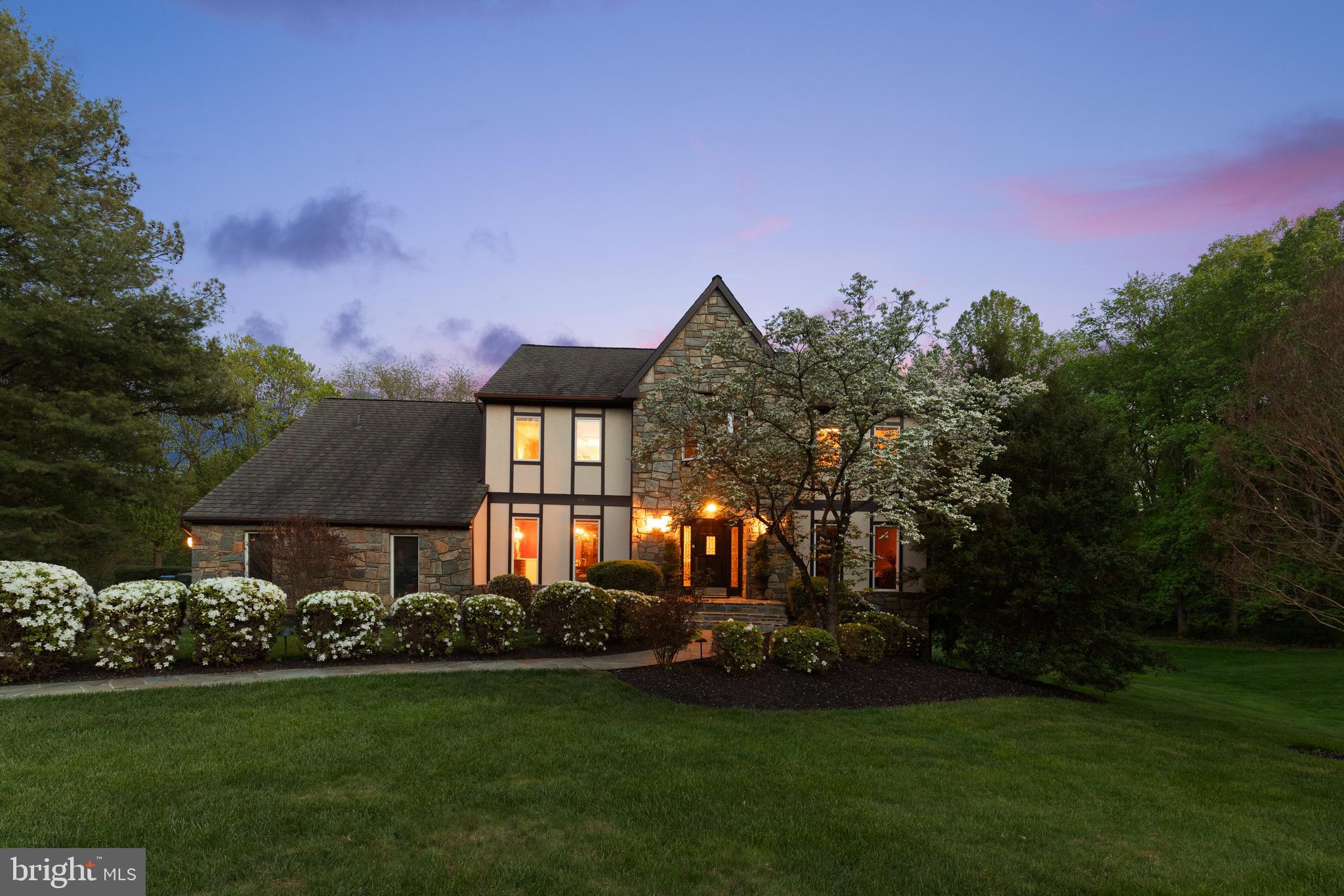 LAKE WINDERMERE - Residential