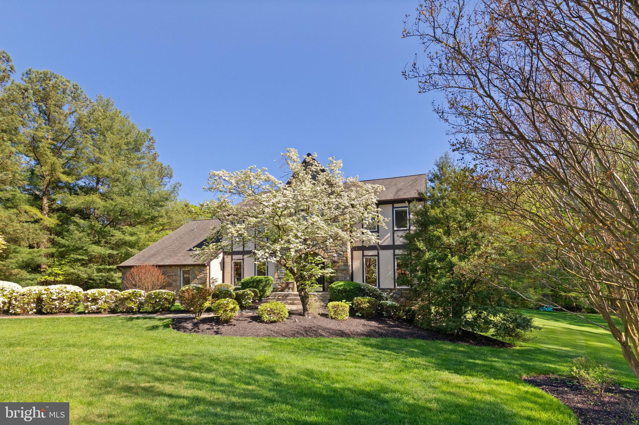 LAKE WINDERMERE - Residential