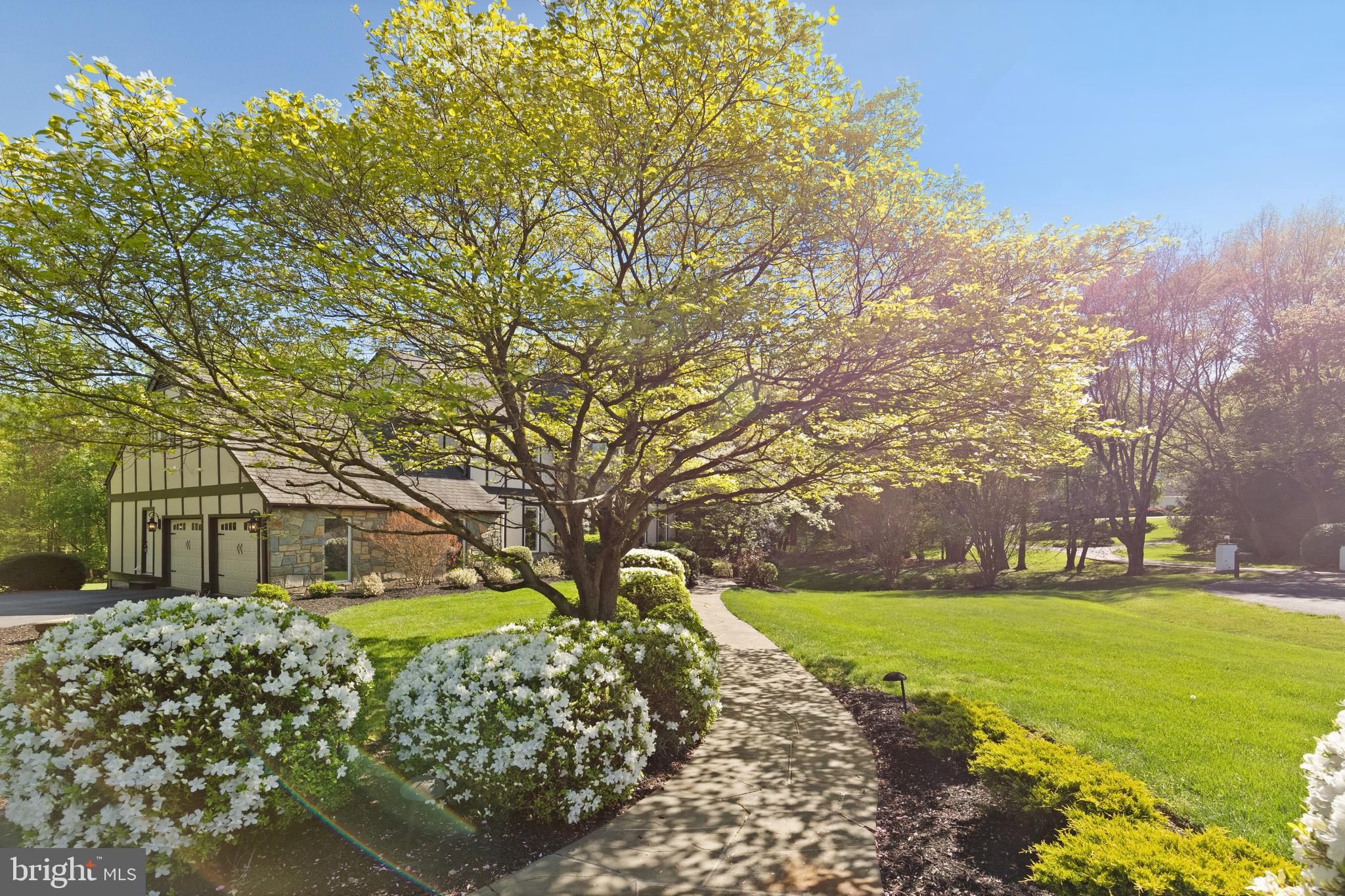 LAKE WINDERMERE - Residential