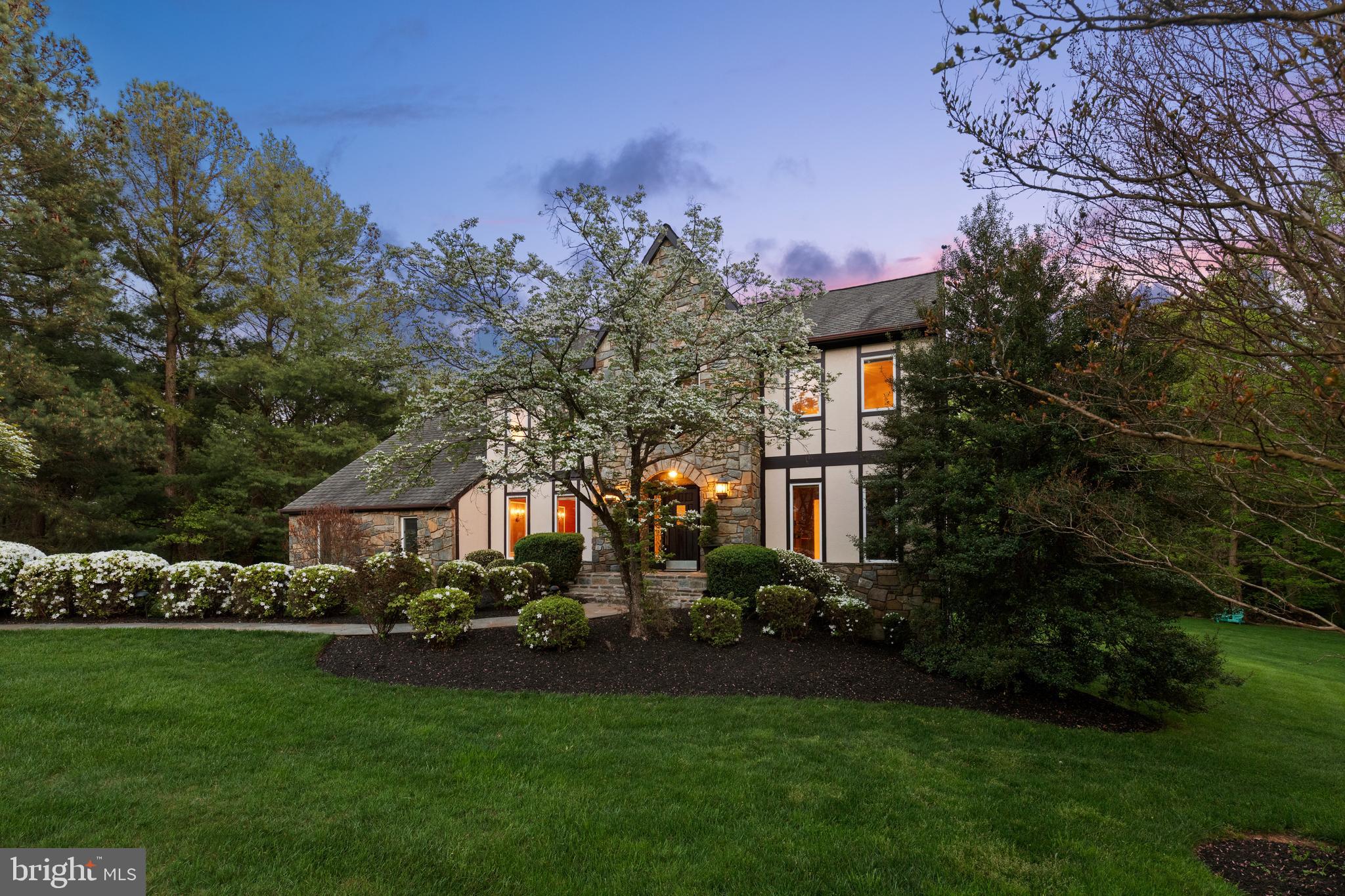 LAKE WINDERMERE - Residential