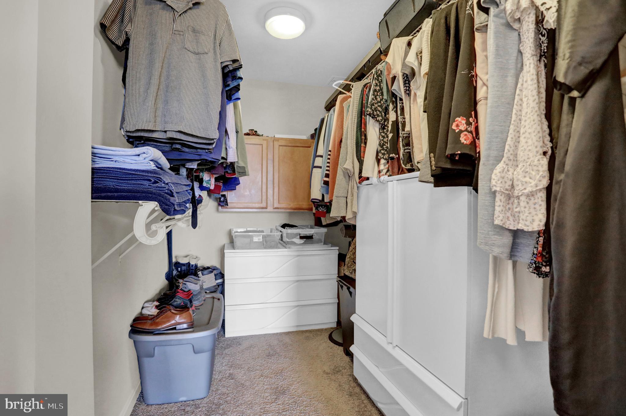 LIGHTHOUSE POINT EAST - Residential