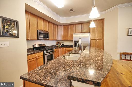 HALL STATION CONDO - Residential