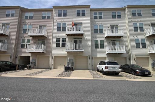 HALL STATION CONDO - Residential