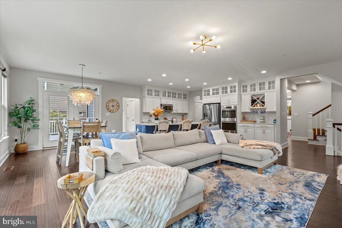 17115 GULLWING DRIVE