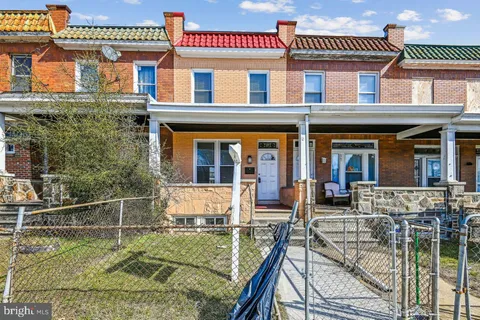 19 N Hilton Street, Baltimore, MD 21229 - MLS#: MDBA2156824