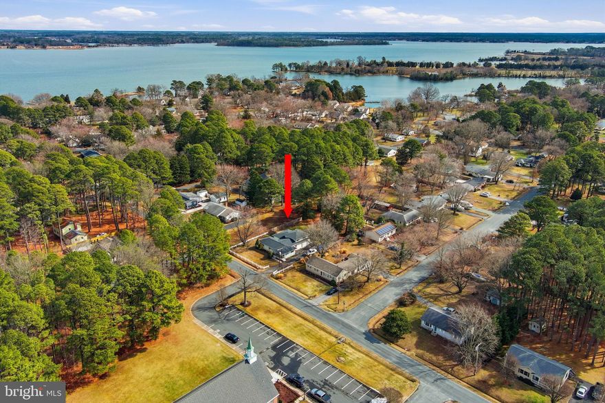 RIO VISTA COMMUNITY - NO TOWN TAX - WATER FRONT PARK AT THE MILES RIVER FOR RESIDENTS ONLY.
GREAT NEIGHBORHOOD RIGHT OUTSIDE OF THE BUZZING HISTORIC ST MICHAELS , GROCERY STORE , HARDWARE STORE, RESTAURANTS, BEAUTY SALON, PILATES ,YMCA , GARDEN CENTER - ALL IS JUST AROUND THE CORNER PRACTICALLY.
THE HOME IS CURRENTLY RENTED, 24 HOURS SHOWING APPOINTMENT IS NEEDED.
HARDWOOD FLOORS, WOOD CABINET KITCHEN WITH QUARTZ COUNTERTOP, TILES SUN ROOM WITH WOOD STOVE, 2 CAR GARAGE . THIS SOLID RANCHER IS A GRETA PLACE TO COME TO ON WEEKENDS OR FOR ALL YEAR ROUND LIVING.
PRICED UNDER APPRAISED VALUE !