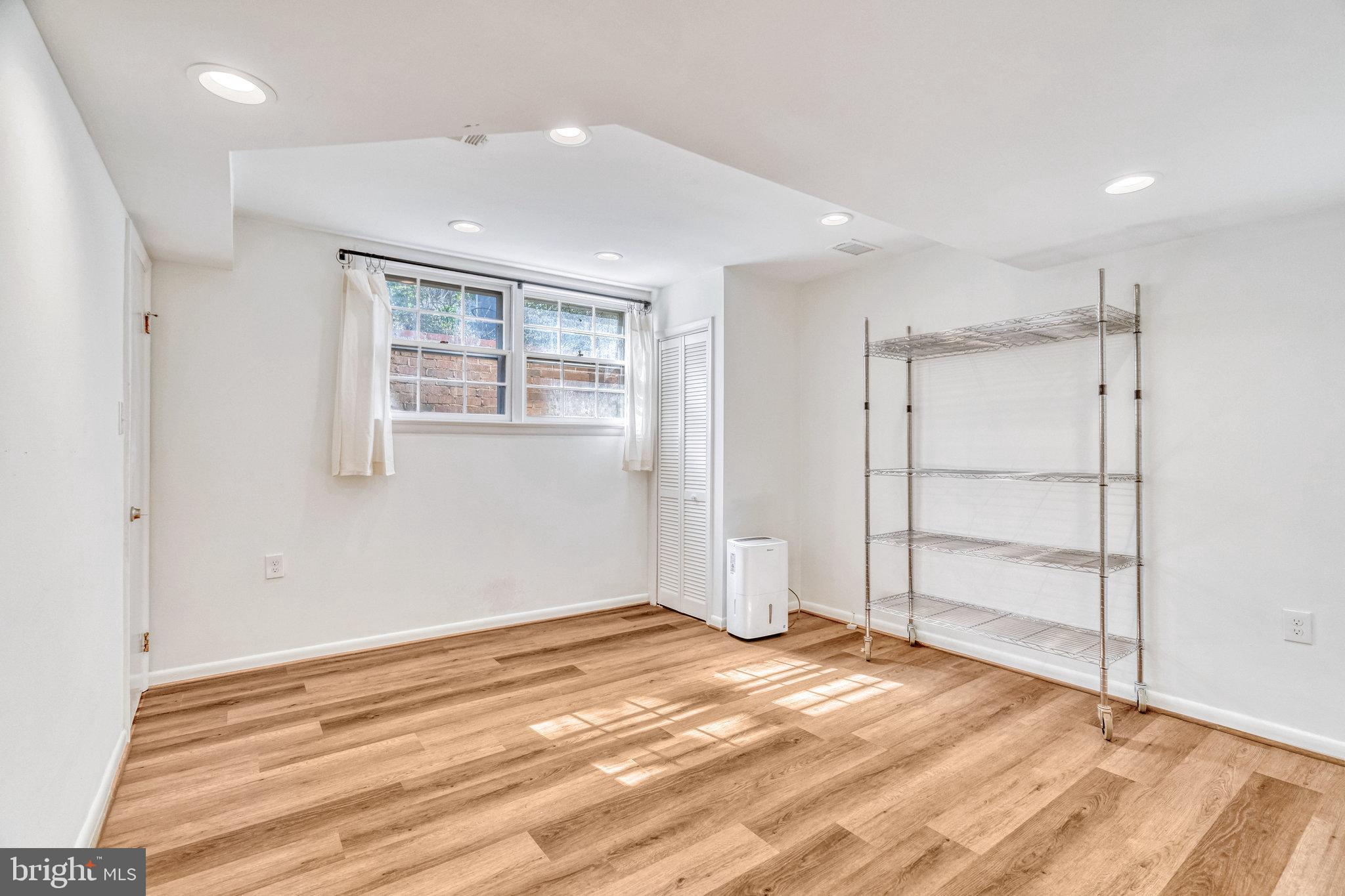 POTOMAC HILLS - Residential