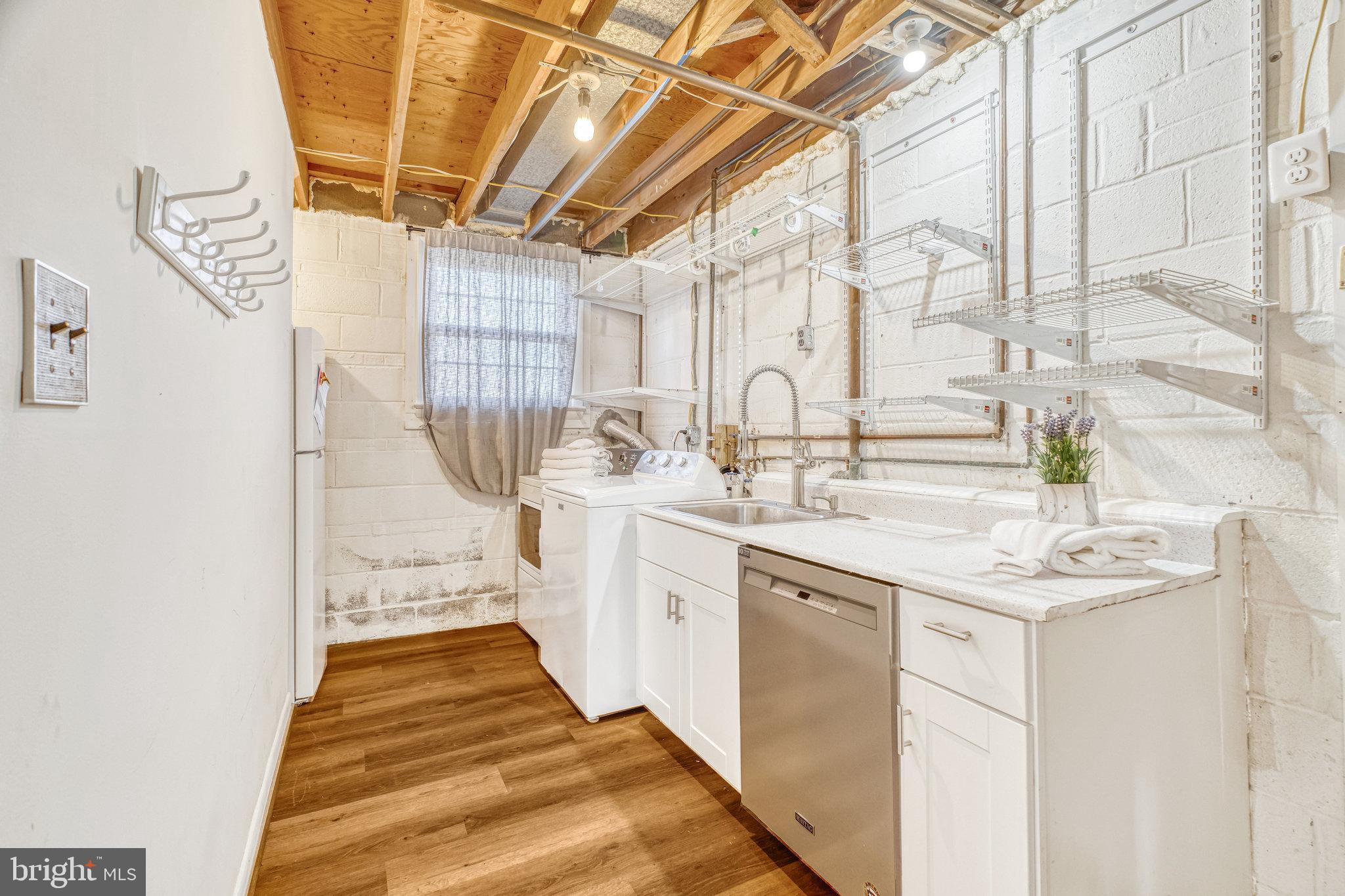 POTOMAC HILLS - Residential