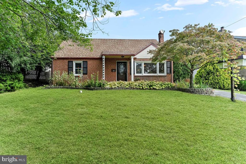 Photo of 2403 Bryn Mawr Avenue, WILMINGTON, DE 19803 (MLS # DENC2088908)