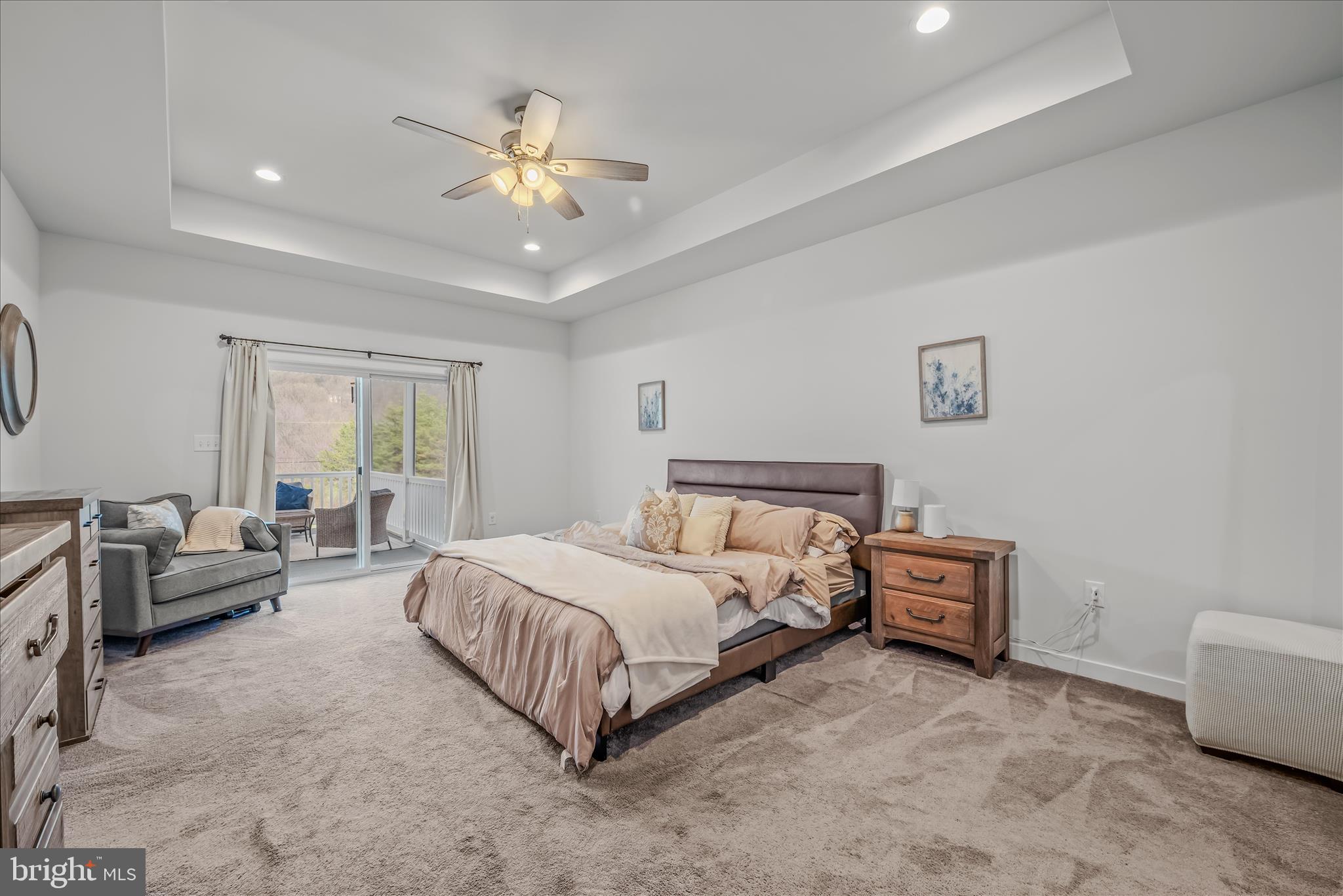 POINT VIEW ESTATES - Residential